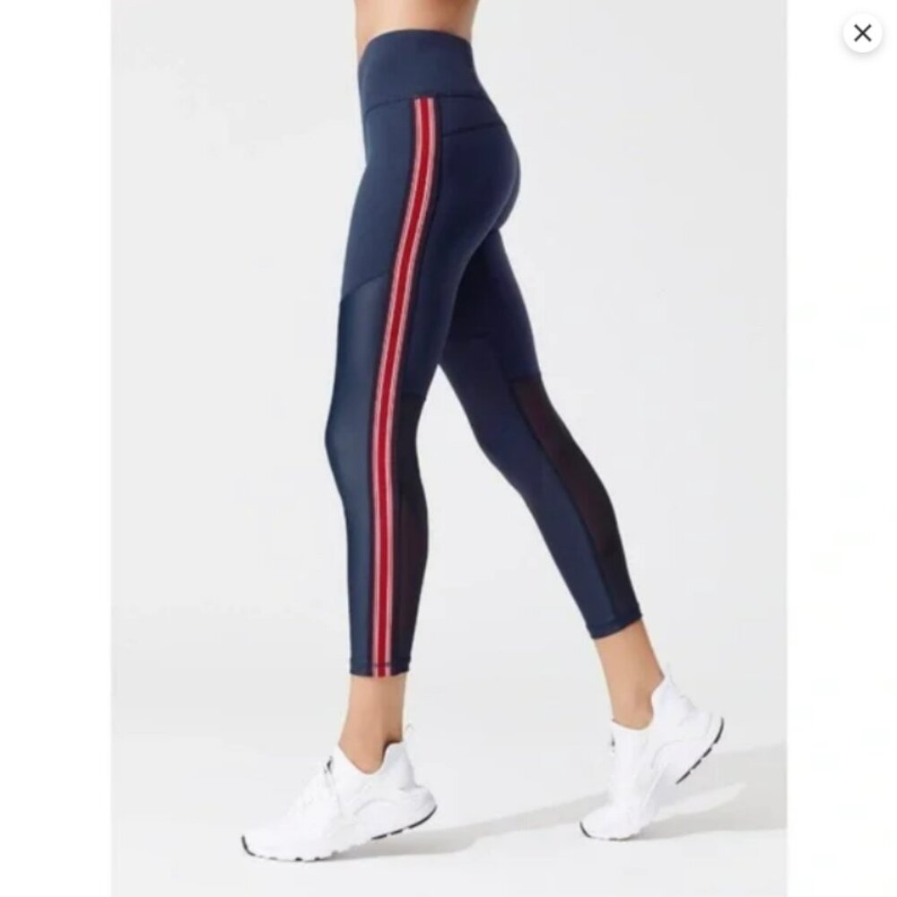 Sweaty Betty London Size Medium Power Mesh Wetlock Crop Leggings Blue/Red